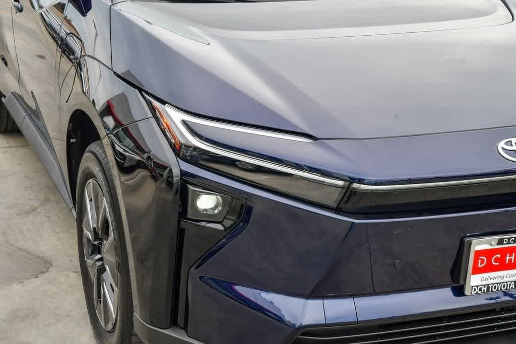 Thumbnail: 2026 Toyota bZ - 4