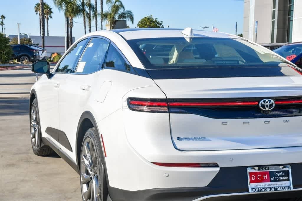 Thumbnail: 2026 Toyota Crown - 6