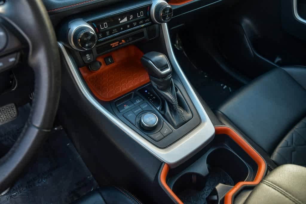 2021 Toyota RAV4 Adventure 22