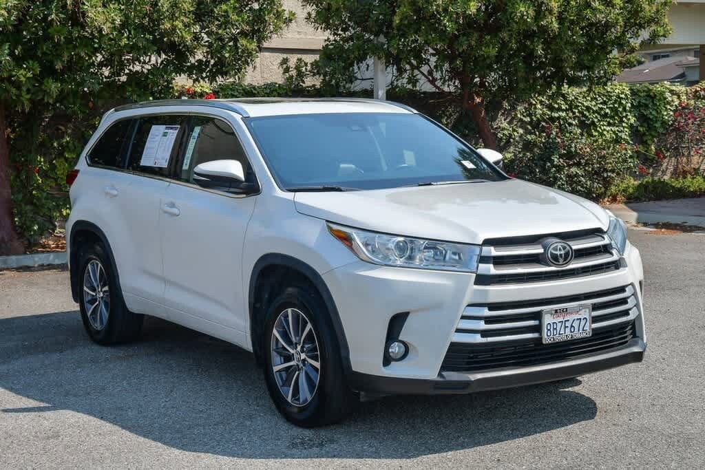 2018 Toyota Highlander XLE photo 3
