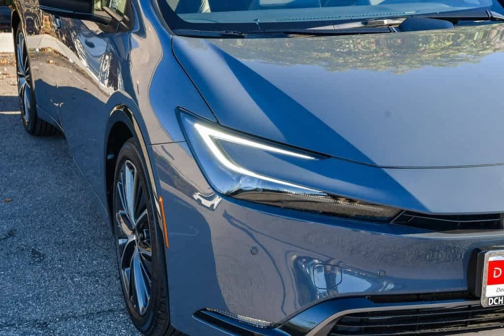 Thumbnail: 2026 Toyota Prius - 4