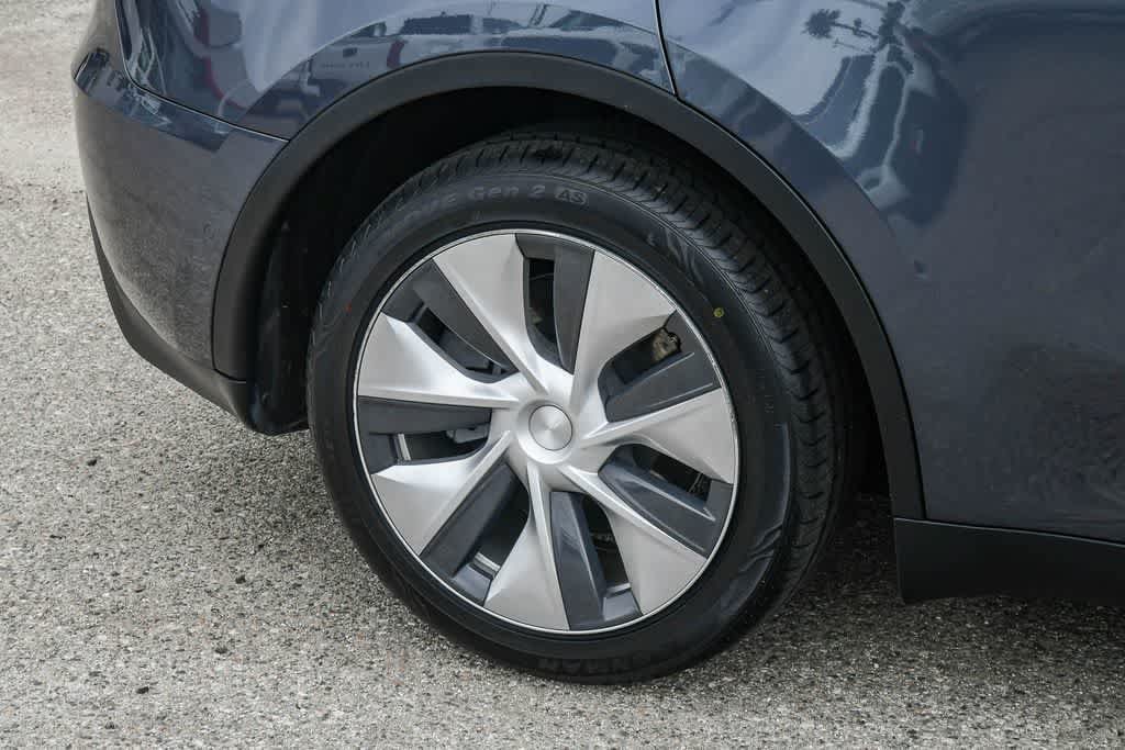 Thumbnail: 2021 Tesla Model Y - 10