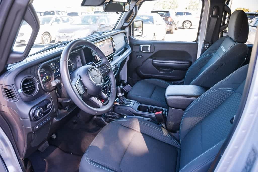 Thumbnail: 2024 Jeep Wrangler - 19