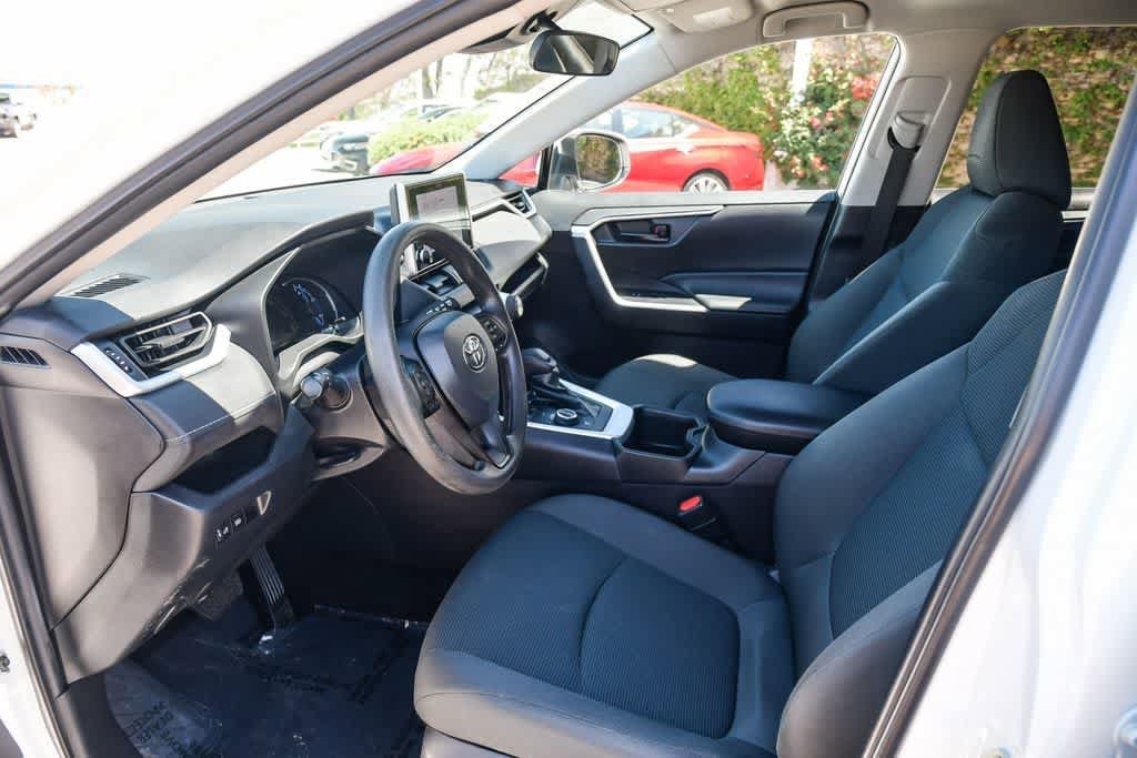 Thumbnail: 2023 Toyota RAV4 - 15