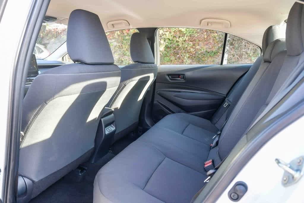 Thumbnail: 2025 Toyota Corolla - 19