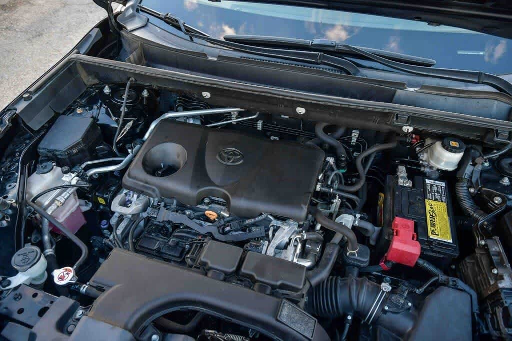 Thumbnail: 2019 Toyota RAV4 - 28