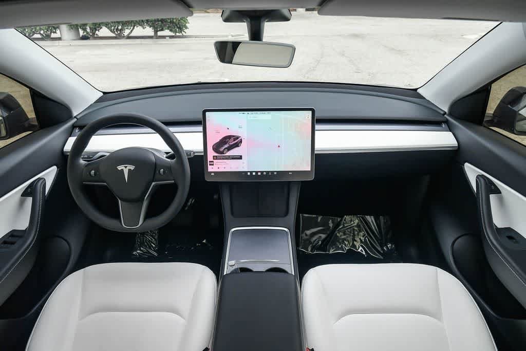 Thumbnail: 2021 Tesla Model Y - 14