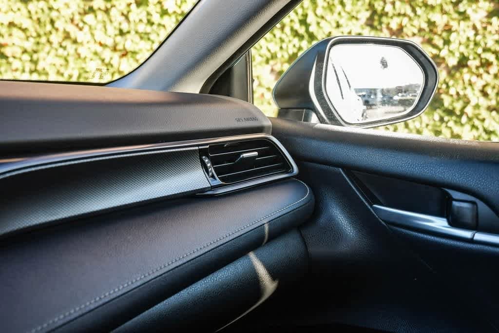 Thumbnail: 2023 Toyota Camry - 25