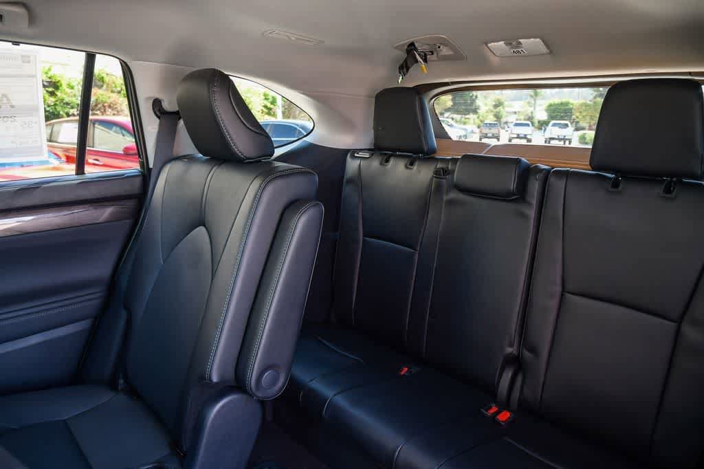 Thumbnail: 2026 Toyota Highlander - 19