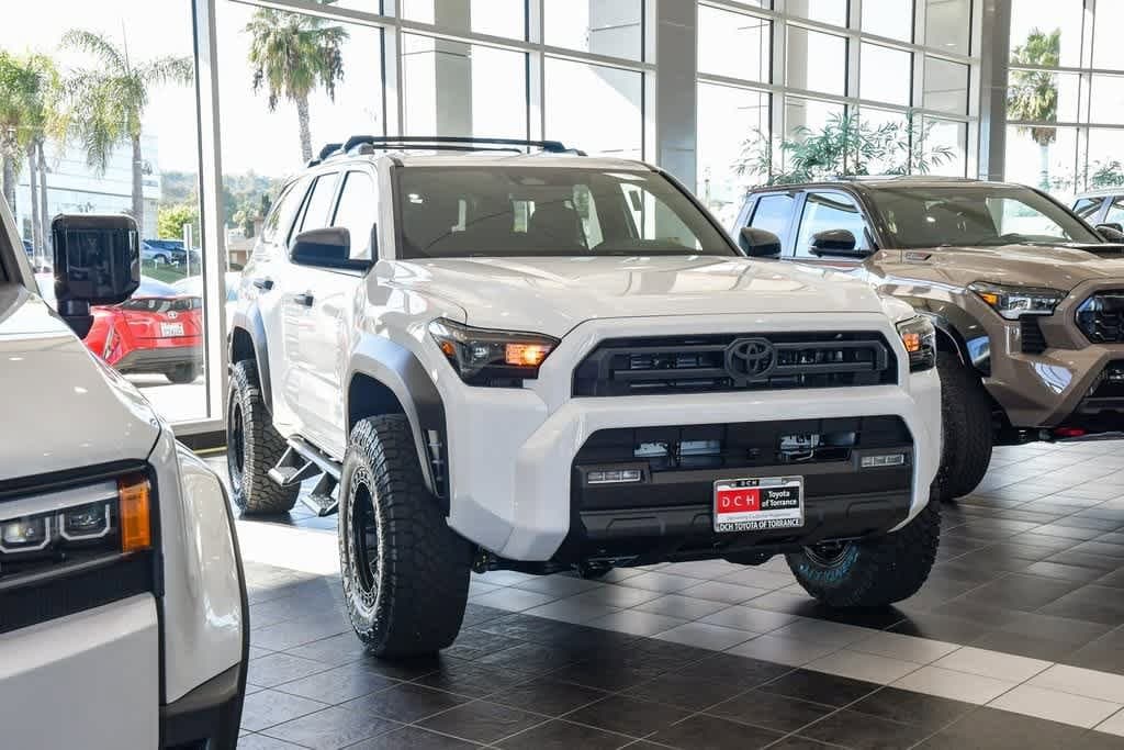Thumbnail: 2025 Toyota 4Runner - 3