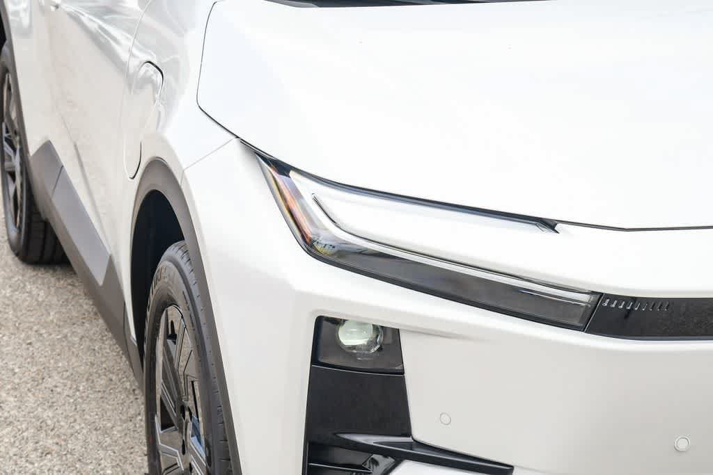 Thumbnail: 2026 Toyota C-HR - 4