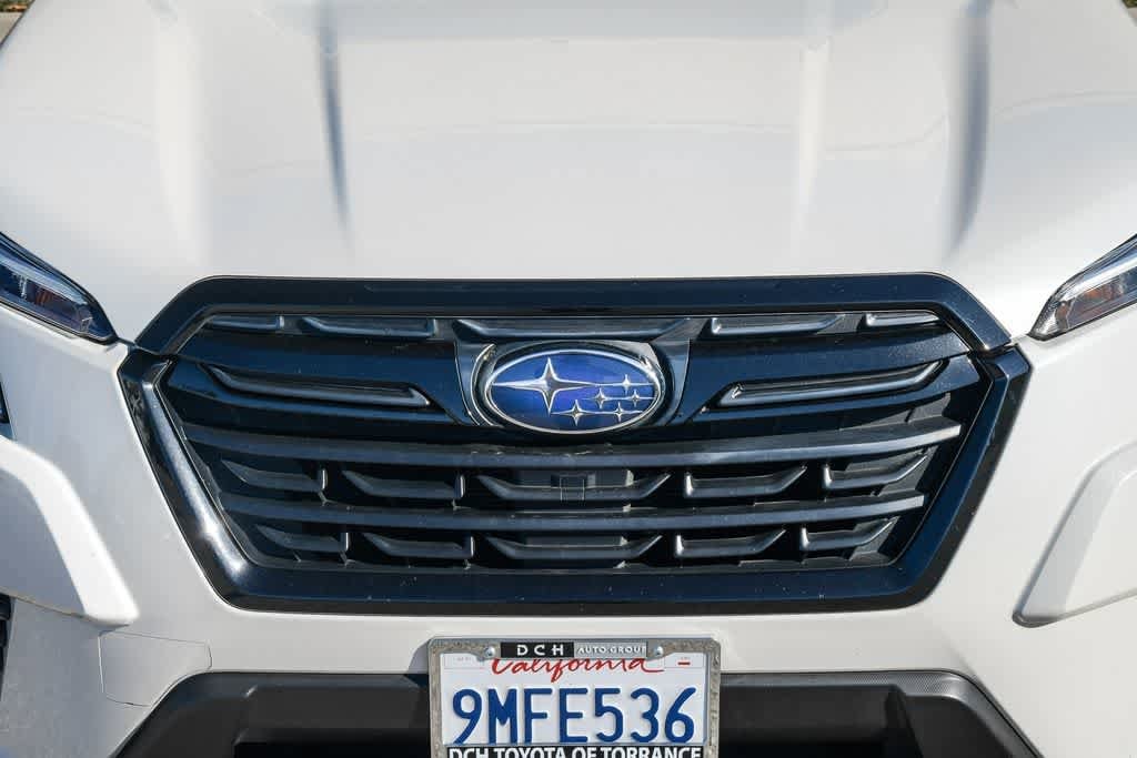 2023 Subaru Forester Base photo 4