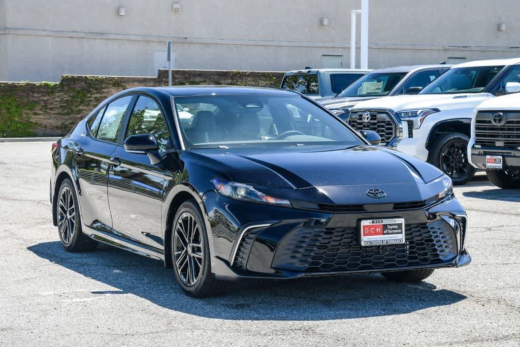 Thumbnail: 2026 Toyota Camry - 3