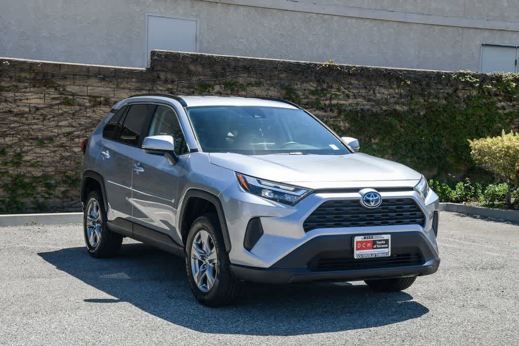 2023 Toyota RAV4 Hybrid LE photo 2