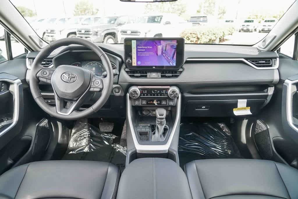 Thumbnail: 2025 Toyota RAV4 - 12