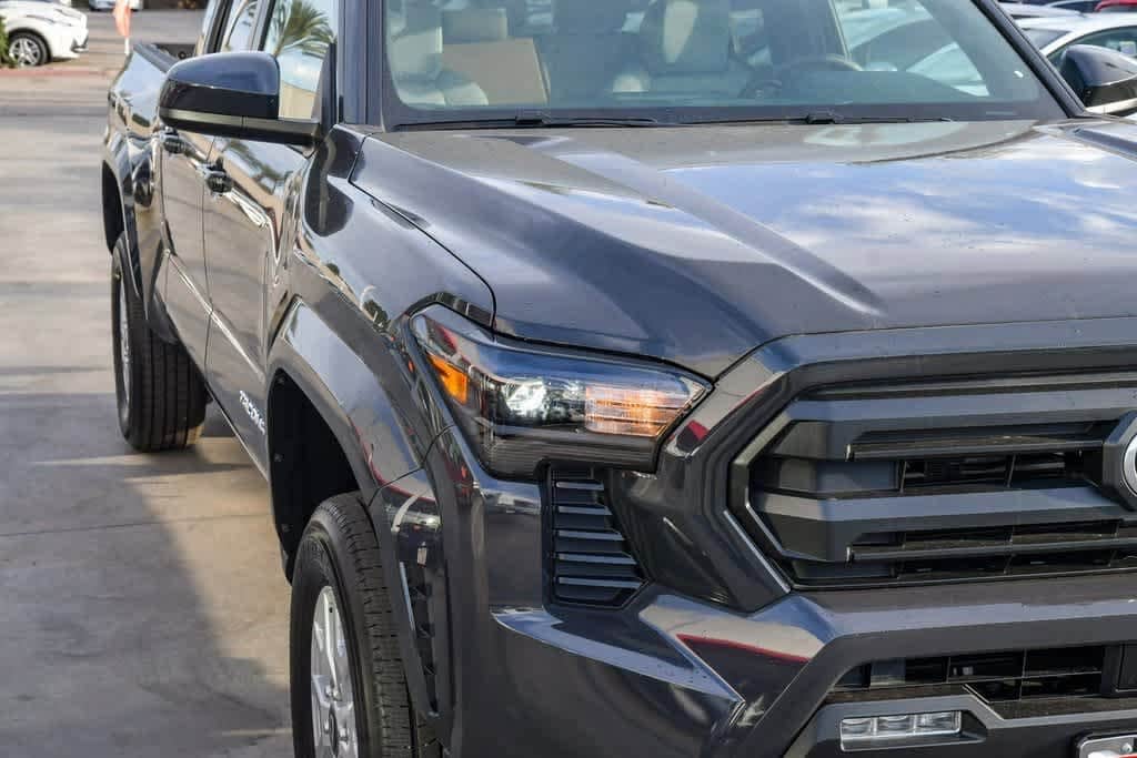 Thumbnail: 2025 Toyota Tacoma - 4