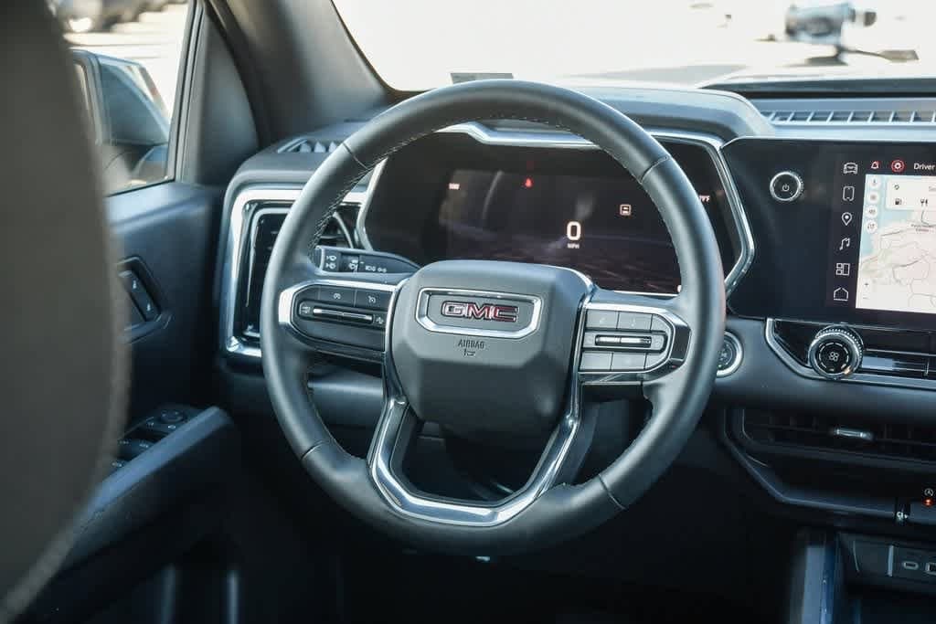 Thumbnail: 2024 GMC Canyon - 13