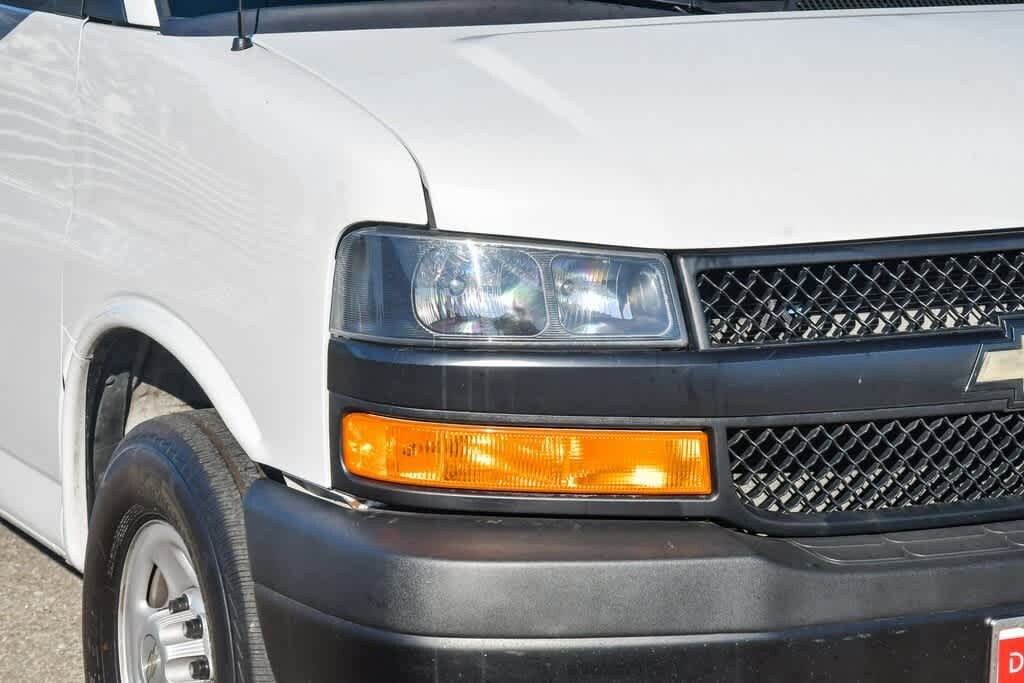 2022 Chevrolet Express 2500 Work Van photo 3