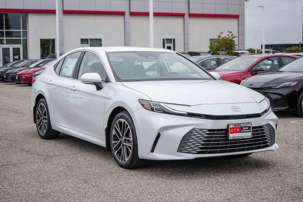Thumbnail: 2026 Toyota Camry - 3