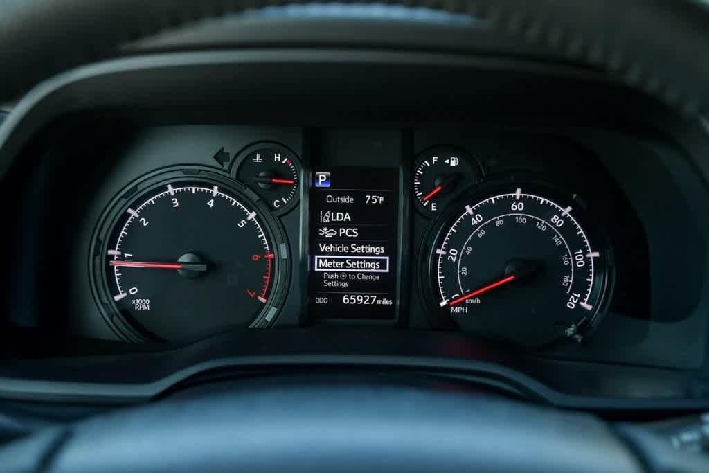 Thumbnail: 2021 Toyota 4Runner - 26