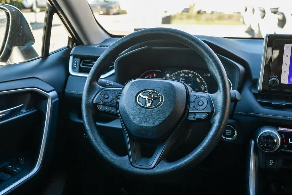 Thumbnail: 2025 Toyota RAV4 - 12