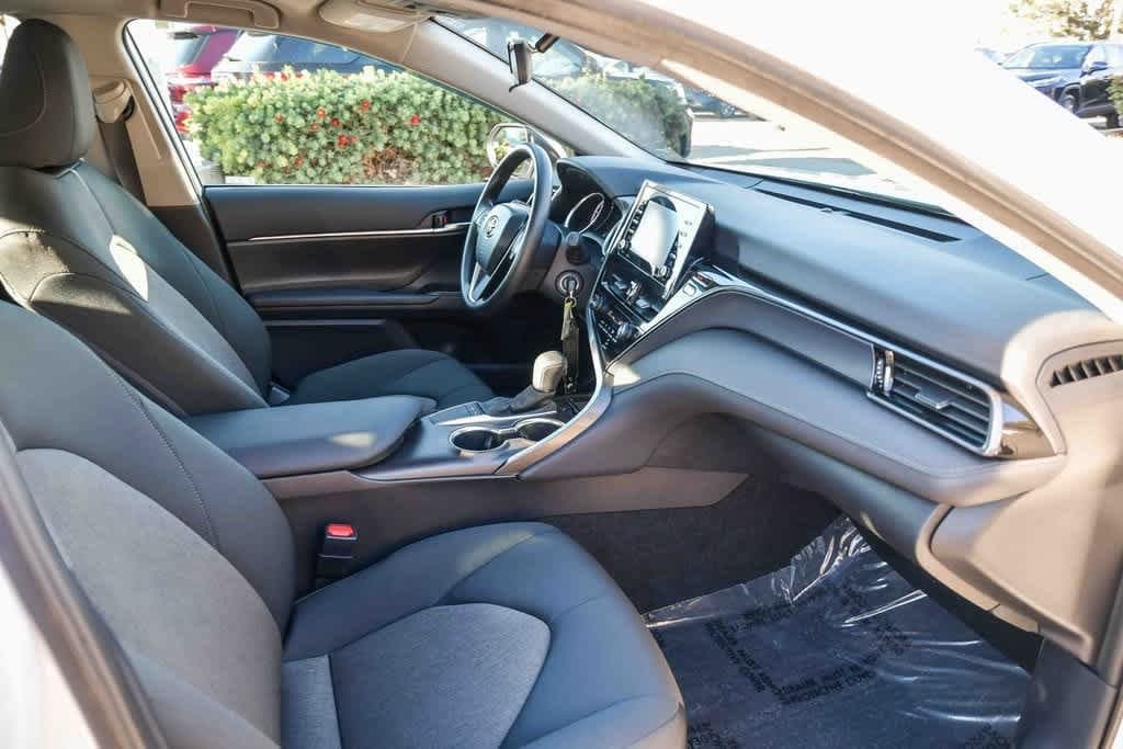 Thumbnail: 2024 Toyota Camry - 15