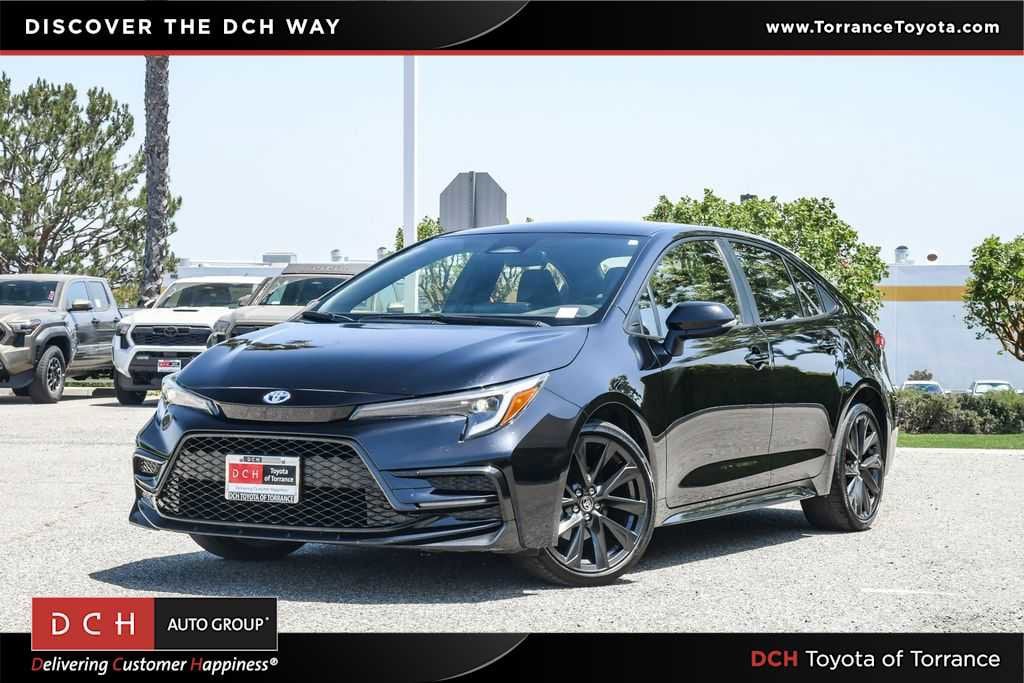 2024 Toyota Corolla SE Hybrid CVT's photo