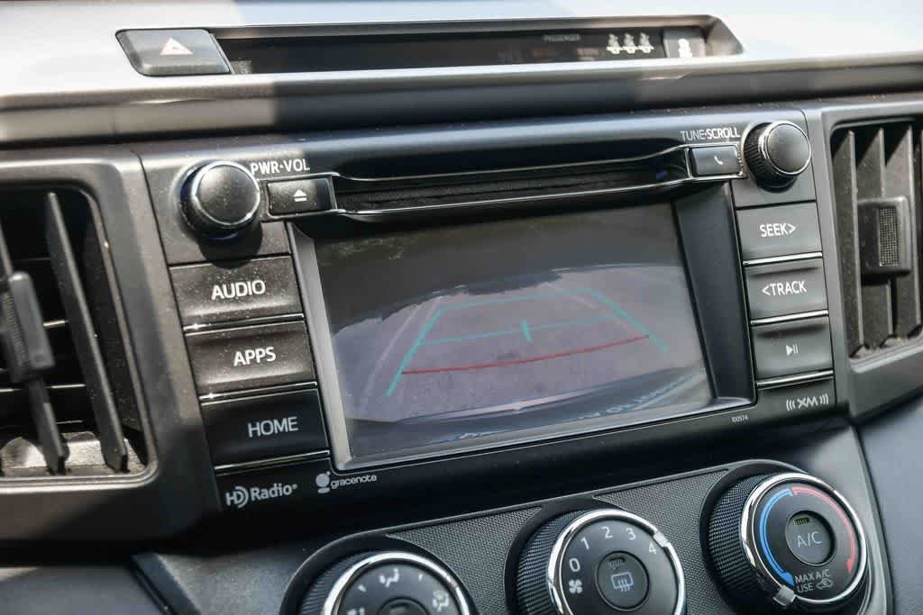 Thumbnail: 2017 Toyota RAV4 - 20