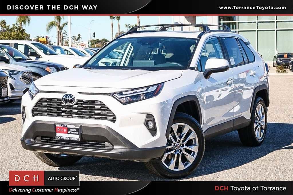 2025 Toyota RAV4 XLE Premium's photo