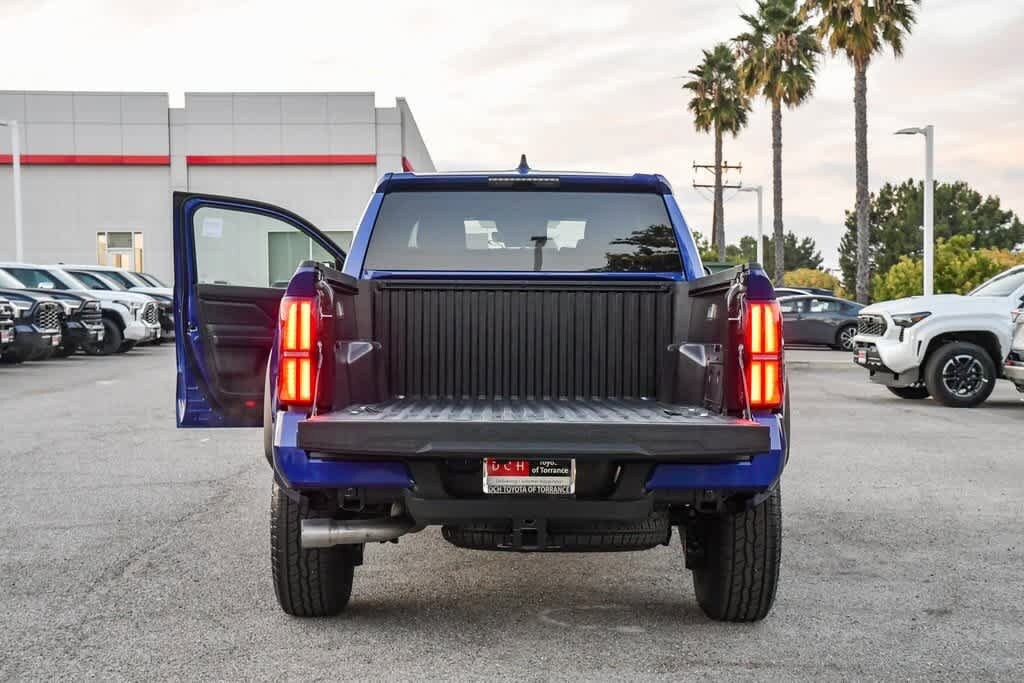 Thumbnail: 2025 Toyota Tacoma - 31