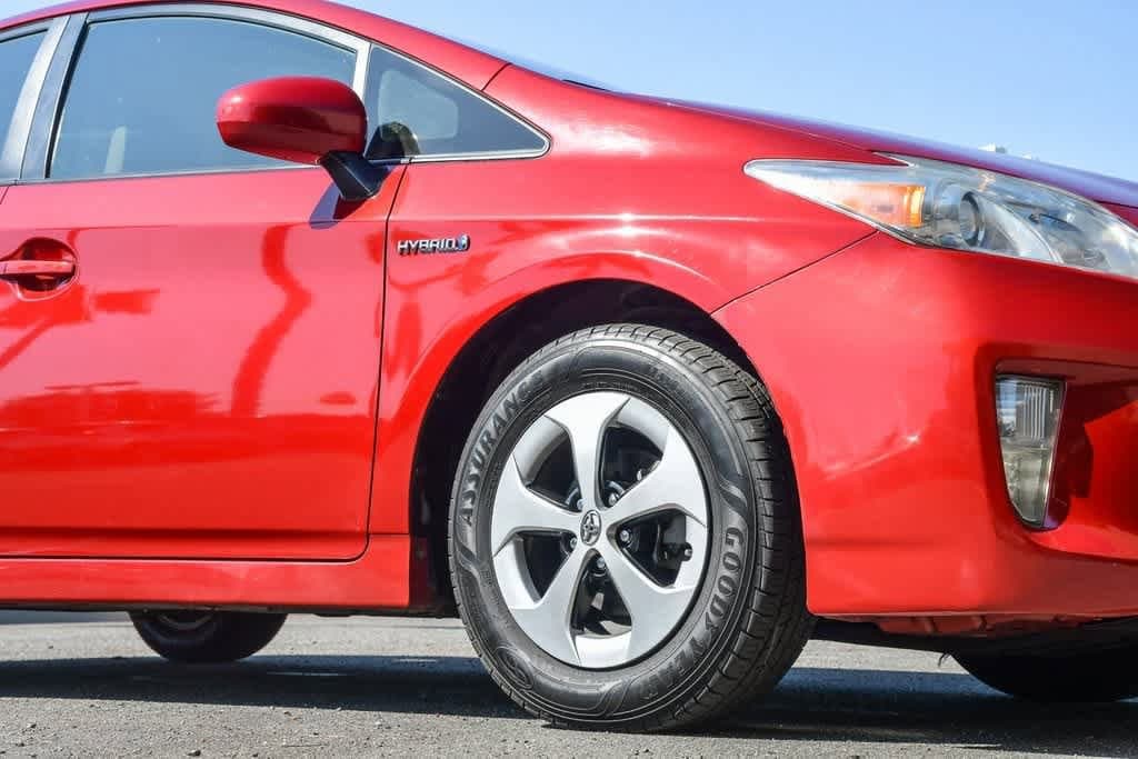 Thumbnail: 2013 Toyota Prius - 11