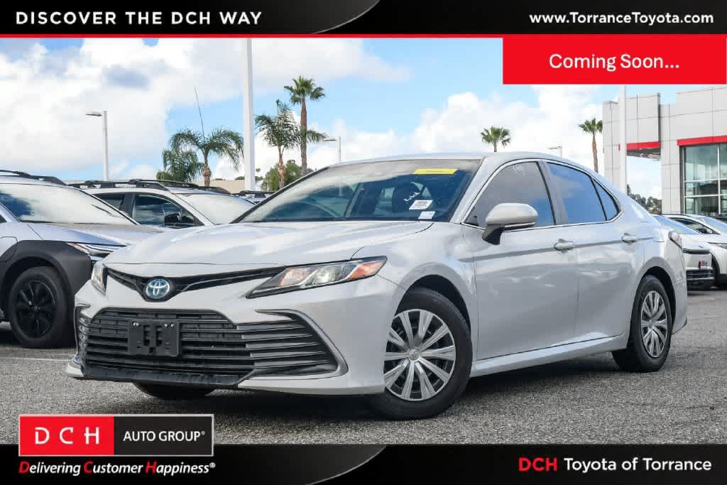 2022 Toyota Camry Hybrid