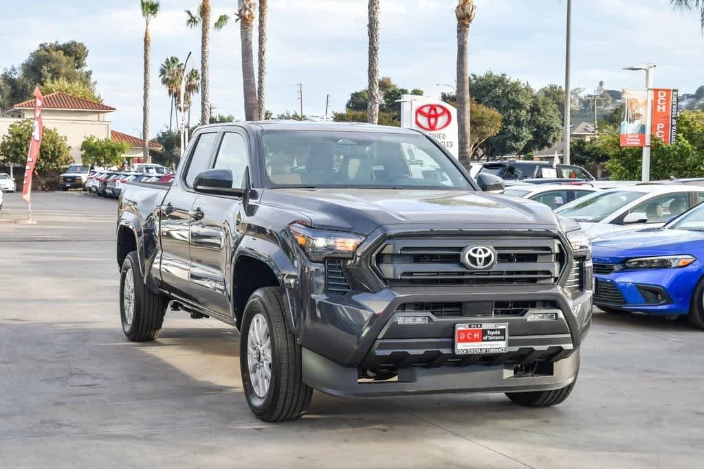 Thumbnail: 2025 Toyota Tacoma - 3