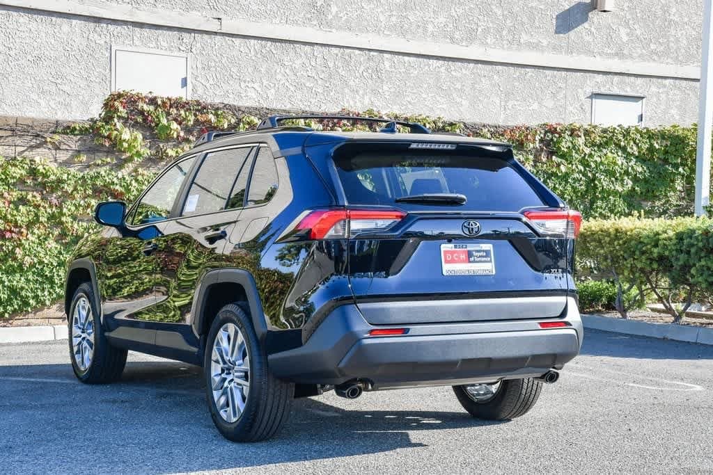 Thumbnail: 2025 Toyota RAV4 - 8