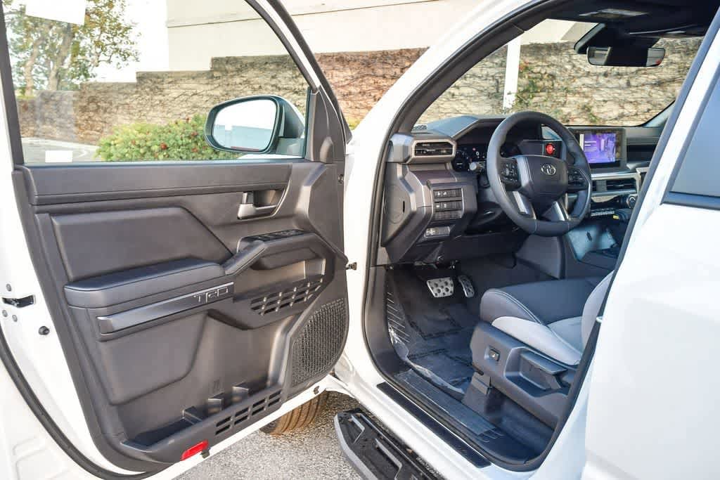 2026 Toyota Tacoma TRD Sport - Photo 29