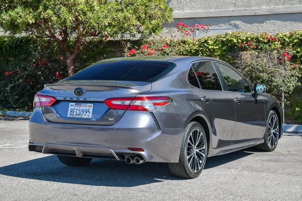 Thumbnail: 2018 Toyota Camry - 6