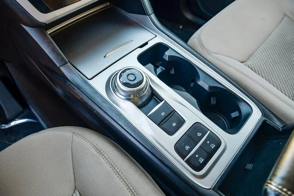 Thumbnail: 2021 Ford Explorer - 20