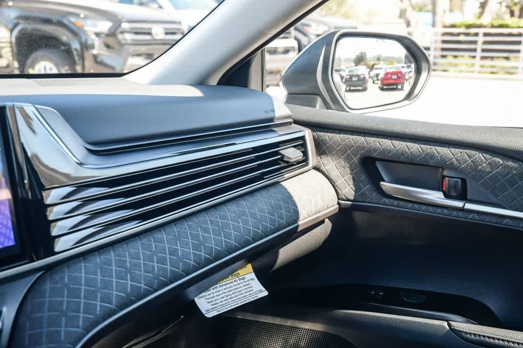 Thumbnail: 2026 Toyota Camry - 21