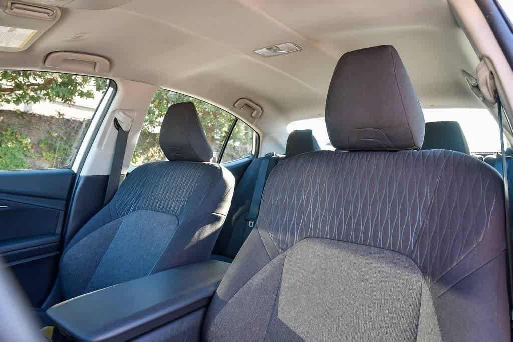 Thumbnail: 2025 Toyota Camry - 17