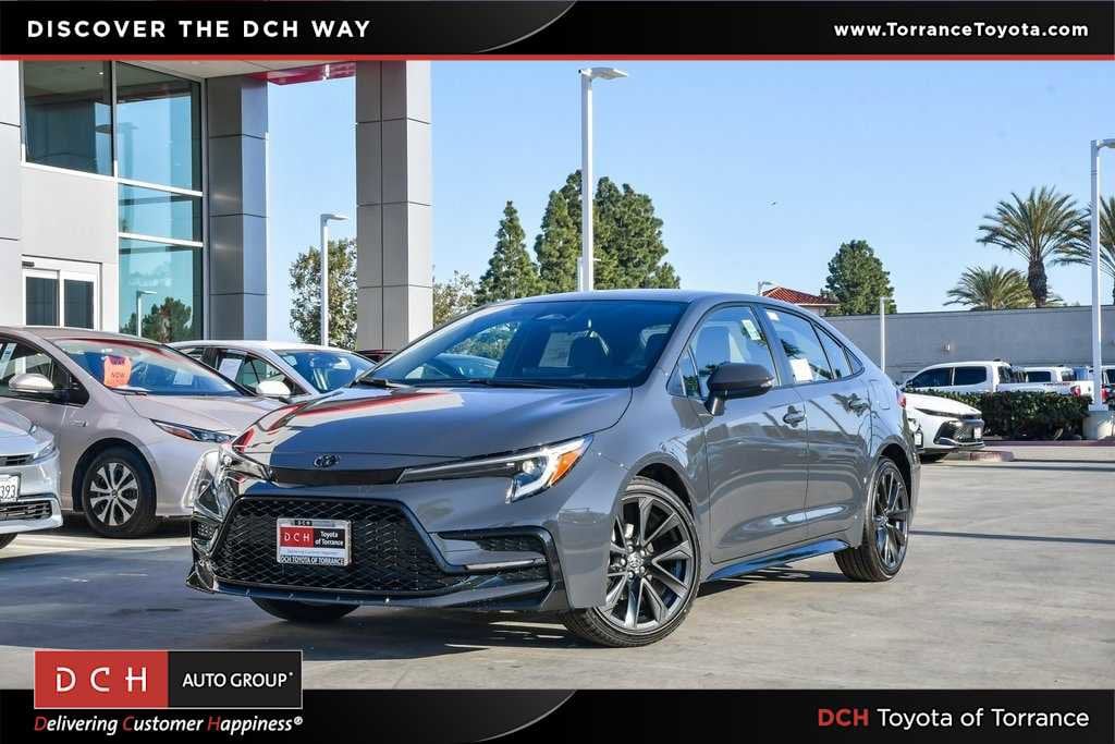 2026 Toyota Corolla SE's photo