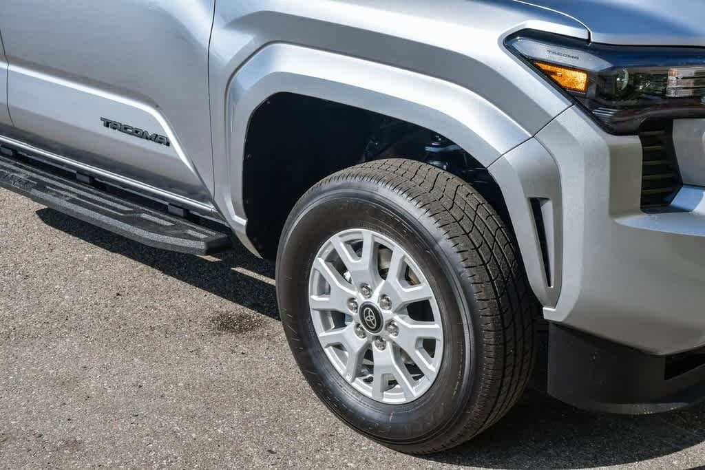 Thumbnail: 2025 Toyota Tacoma - 11