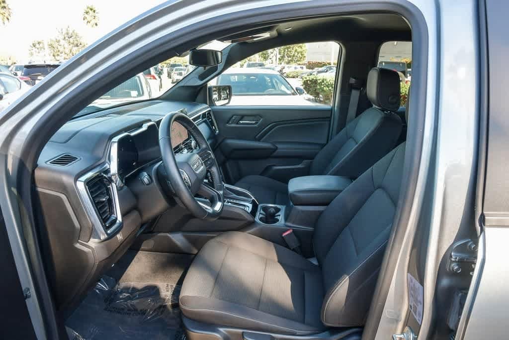 Thumbnail: 2024 GMC Canyon - 19
