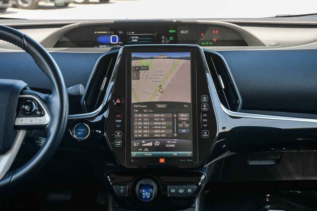 Thumbnail: 2017 Toyota Prius Prime - 13