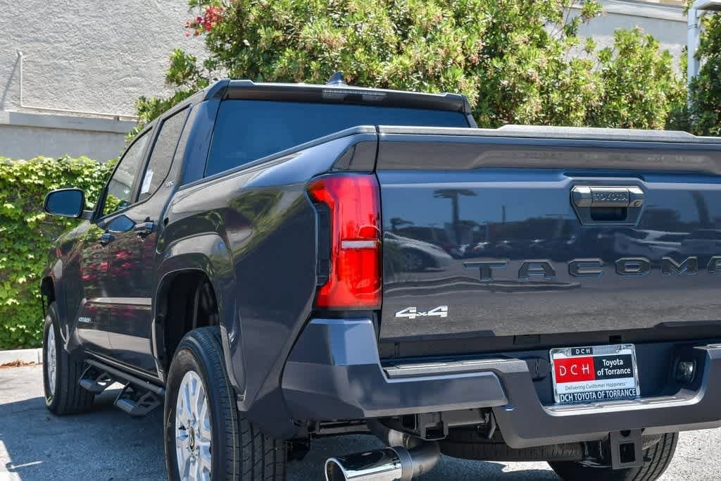 Thumbnail: 2025 Toyota Tacoma - 9