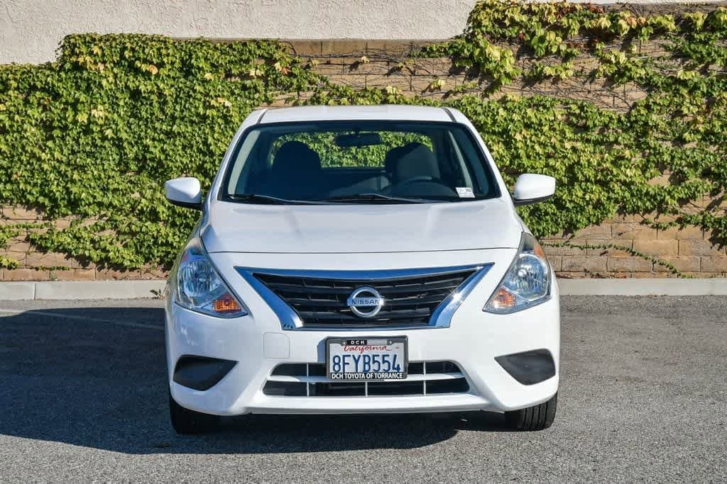 Thumbnail: 2019 Nissan Versa - 3