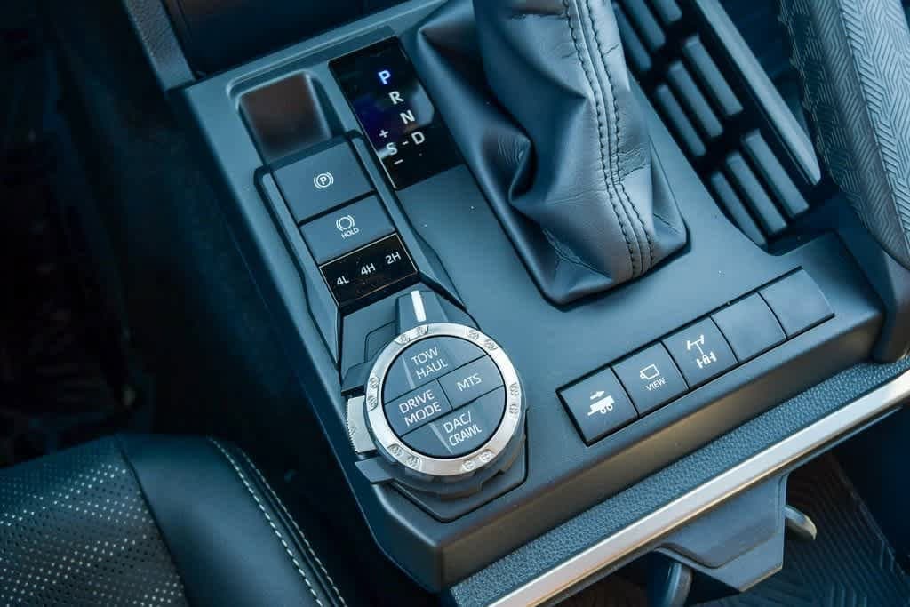 Thumbnail: 2026 Toyota 4Runner - 36