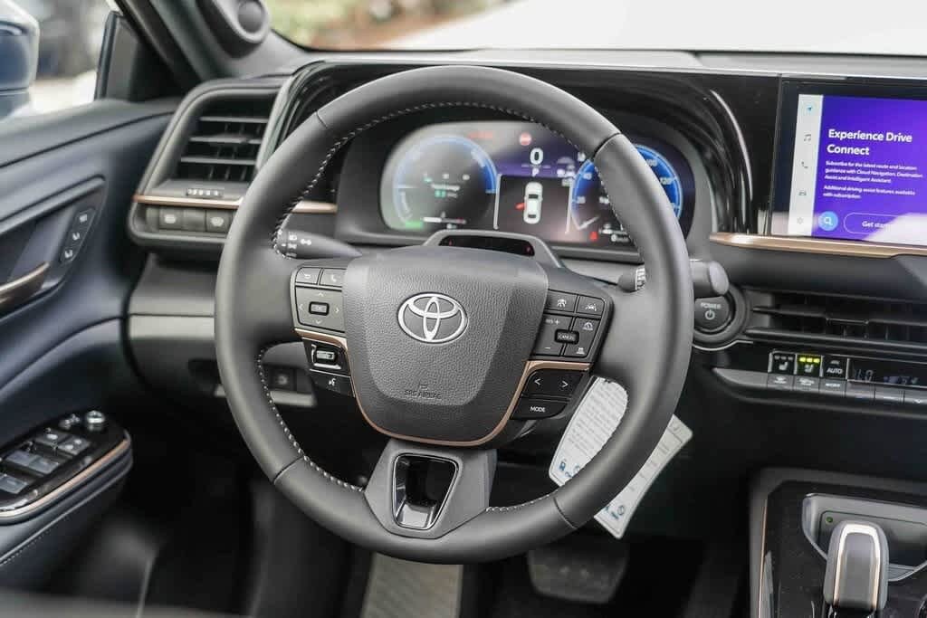 Thumbnail: 2026 Toyota Crown - 15