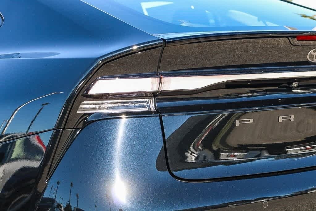 Thumbnail: 2026 Toyota Prius - 9