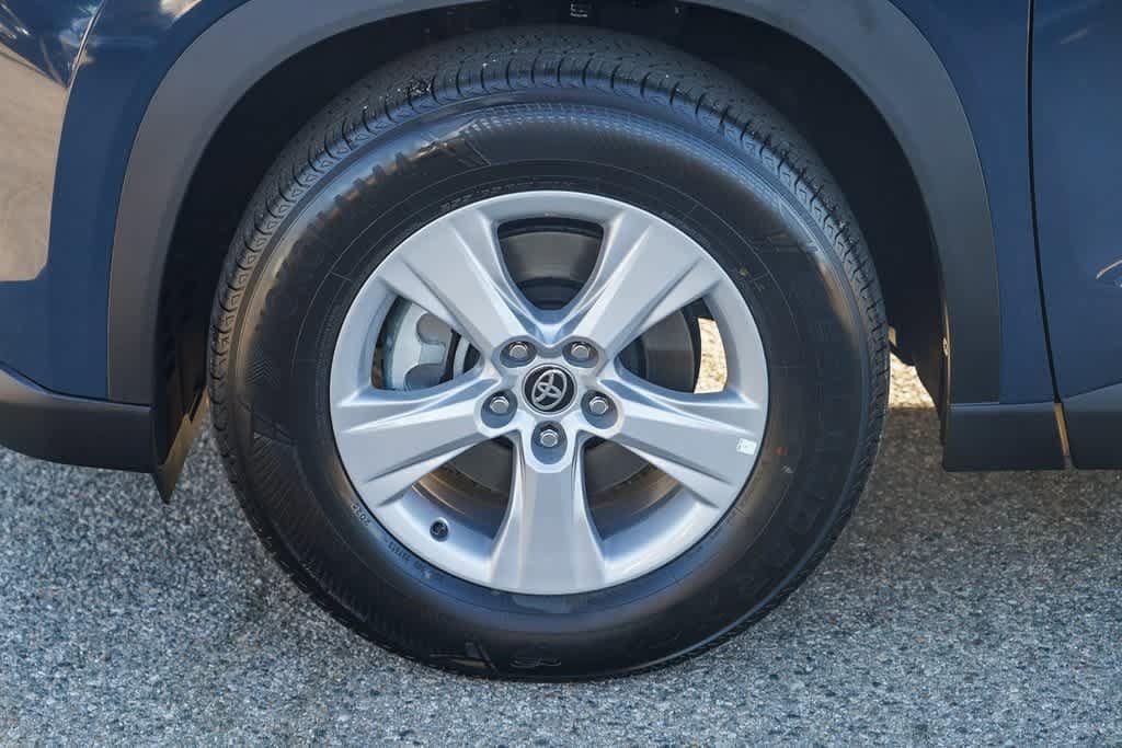 Thumbnail: 2026 Toyota Grand Highlander - 10