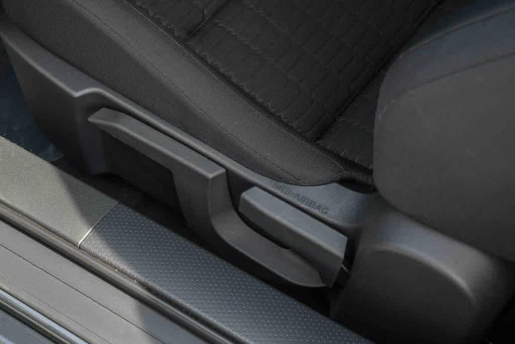 Thumbnail: 2024 Toyota GR86 - 31